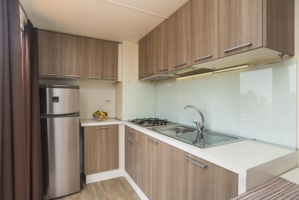 Mobile Homes Sunset Beach Zambratija  Room photo